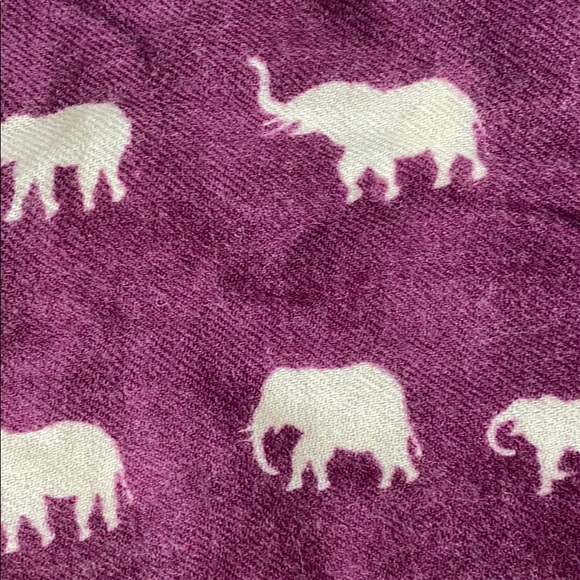 Wool Scarf - Picture 7 of 10